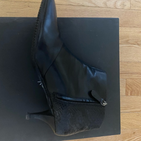 Kenneth Cole Booties - Picture 4 of 11